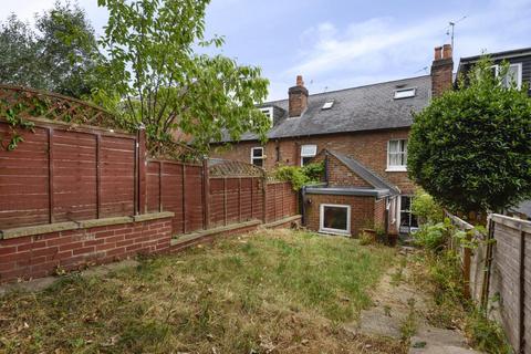 71 Elgar Road, Reading, RG2 0DQ