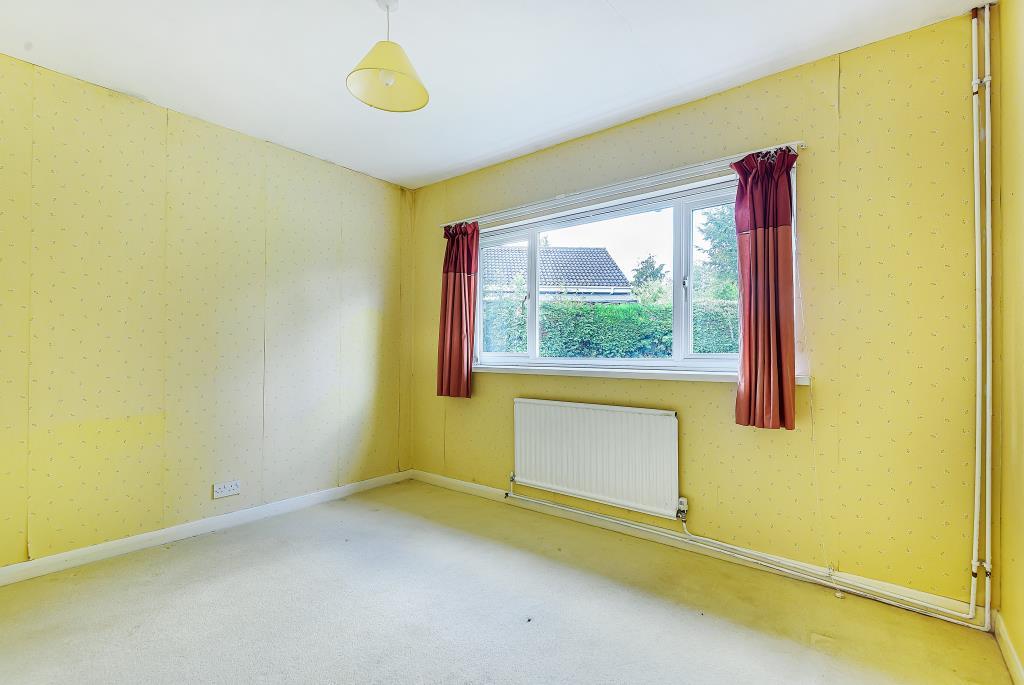 Bredenbury, Herefordshire, HR7 4 bed detached bungalow for sale £400,000