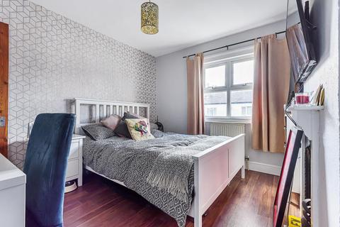 59 Albany Road, Reading, RG30 2UL