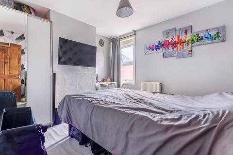 59 Albany Road, Reading, RG30 2UL