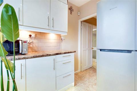 7 Riverside Gardens, Wembley, HA0 1JF