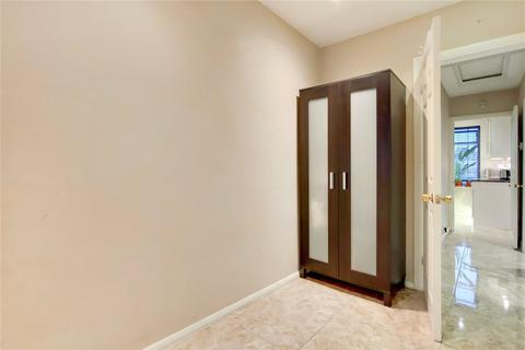 7 Riverside Gardens, Wembley, HA0 1JF