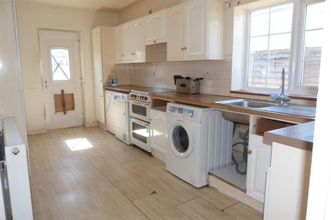 3 bedroom detached bungalow for sale - Herne Bay Road, Whitstable, Kent