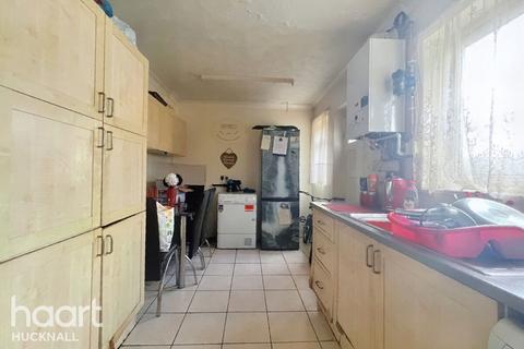 3 Fenton Drive, Nottingham, NG6 8BZ