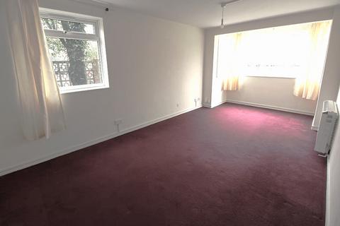 2 bedroom flat to rent, Grovebury Court