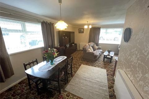 2 Cae Martha, Llanarth, SA47 0RQ