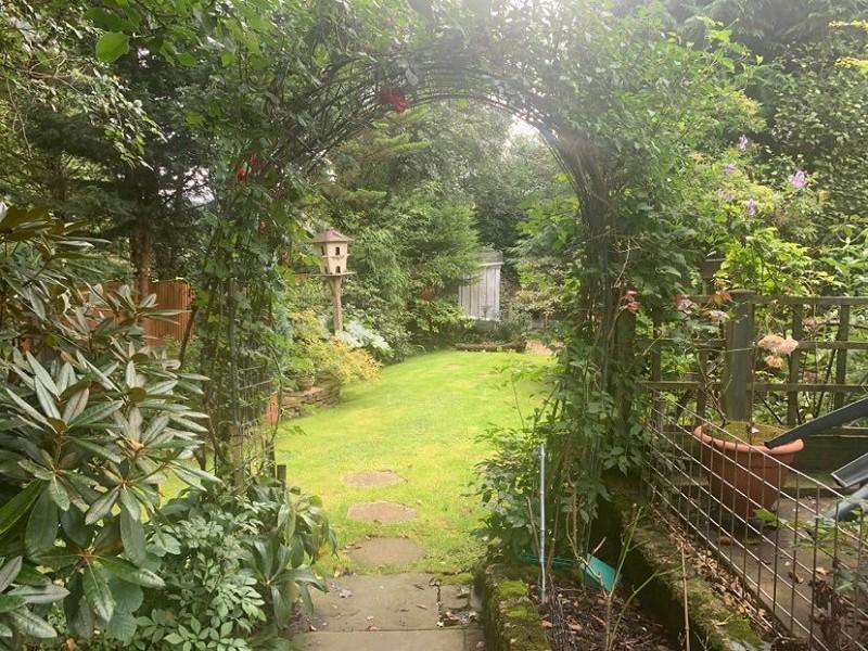 1 Caerbont Cottages, Abercrave, Swansea. 3 bed detached house for sale
