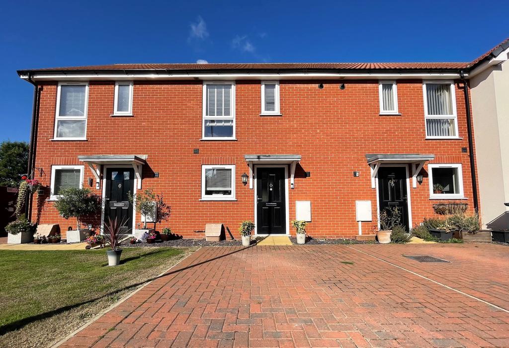 Cherry Paddocks, Cherry Willingham, LN3 2 bed terraced house for sale