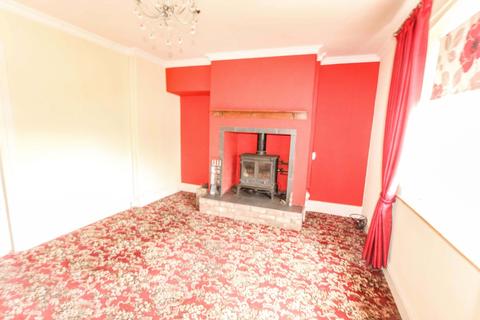 2 bedroom semi-detached house for sale - 5 Gloddaeth Crescent, Rhewl, Flintshire, Ch8 9QL
