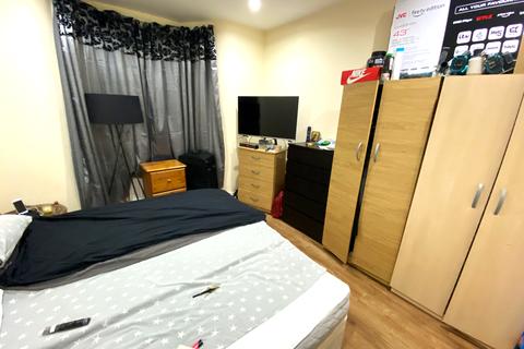 7 bedroom terraced house to rent - Geere Road, Stratford E15