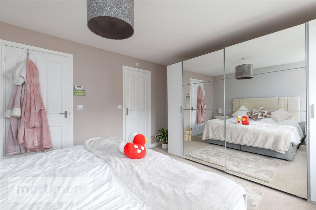 Main Bedroom