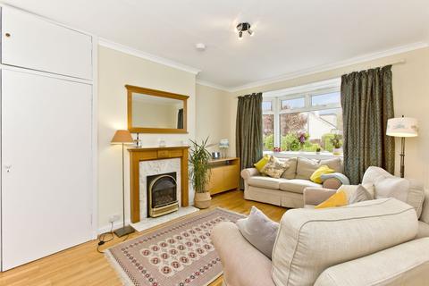 87 Silverknowes Gardens, Edinburgh, EH4 5NF