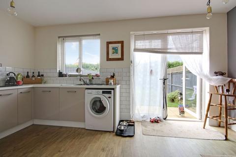 2 Barton Cleave, Roundswell, Barnstaple, EX31 3GT