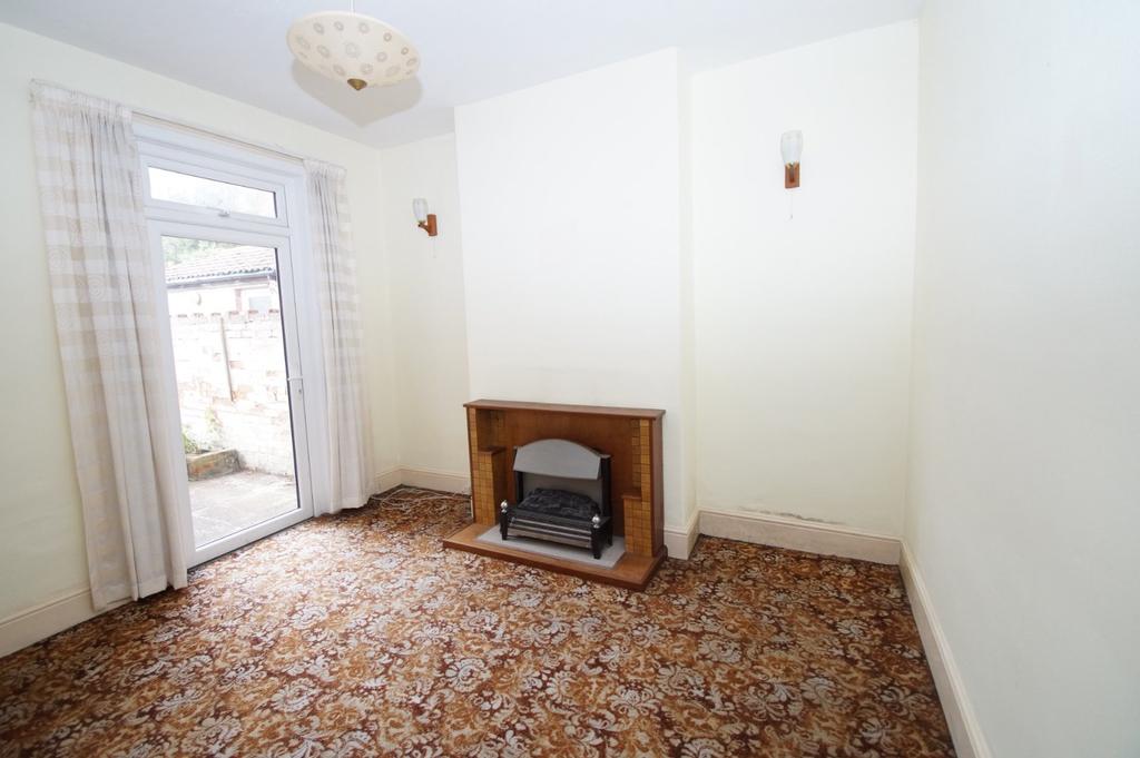 Oxford Street, BurnhamOnSea... 3 bed terraced house £239,950