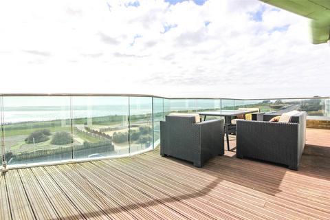 3 bedroom penthouse for sale, Montague Road, Bournemouth, Dorset., BH5