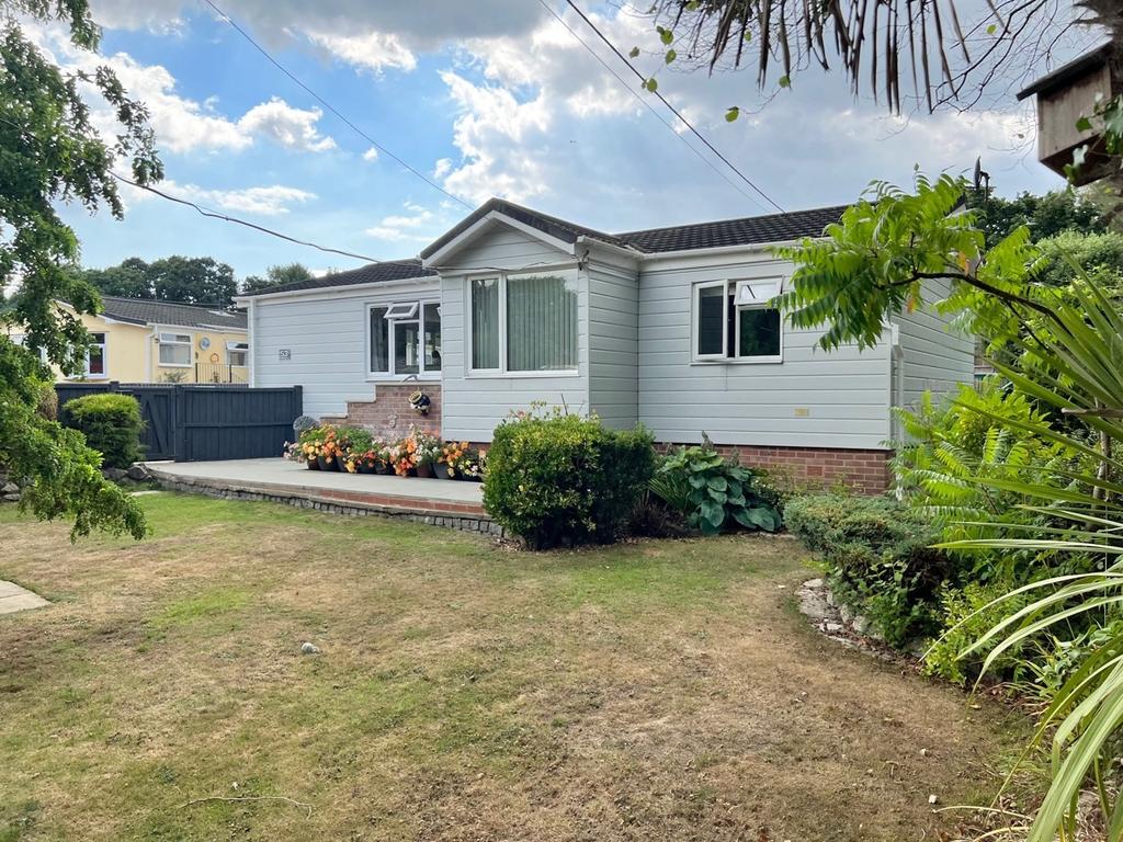 Drapers Copse, Dibden, Southampton, Hampshire, SO45 3 bed park home £