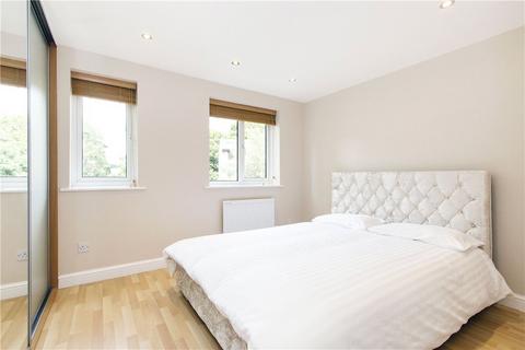 1 bedroom apartment to rent, 14 John Maurice Close, London, SE17