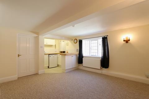 1 bedroom flat to rent, Market Place, Wantage