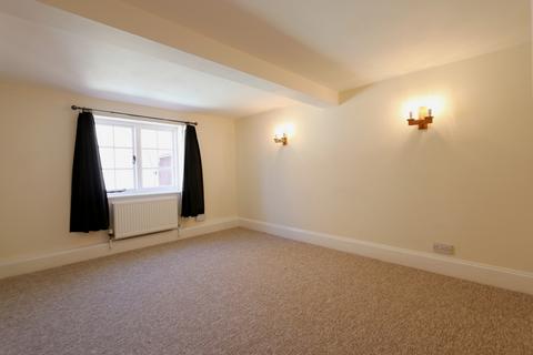 1 bedroom flat to rent, Market Place, Wantage