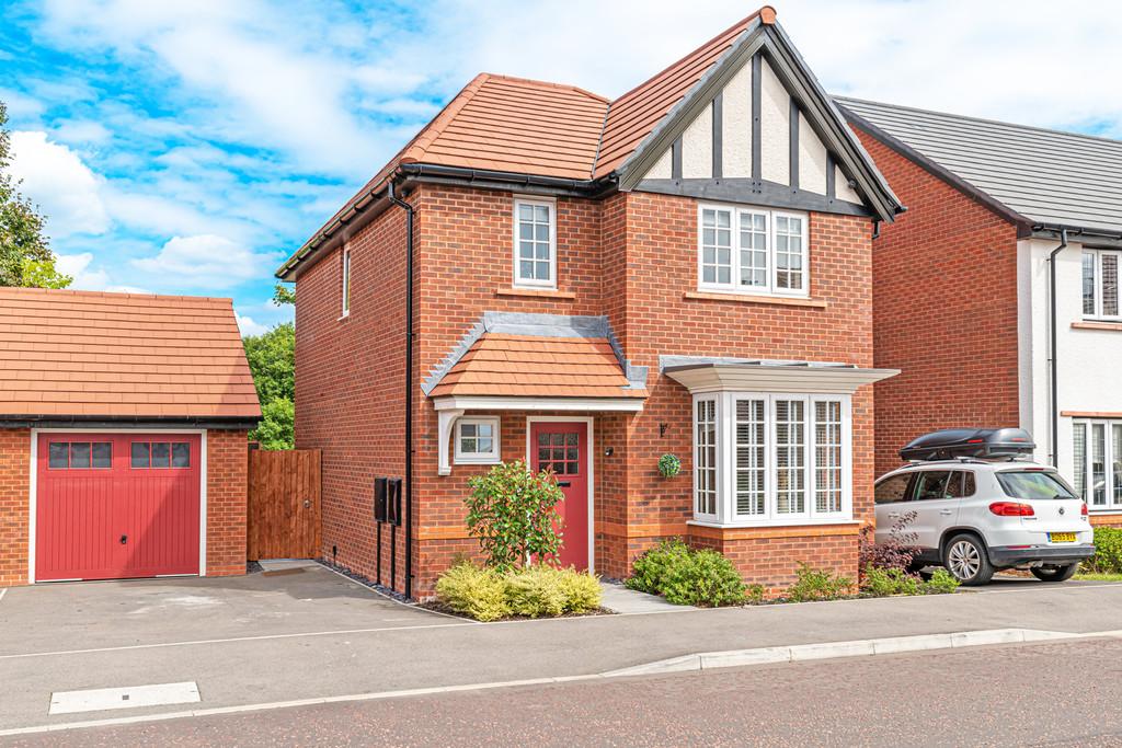 Pennypleck Drive, Appleton Thorn, Warrington 3 bed detached house £