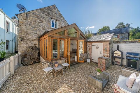 55b Fore Street, Buckfastleigh, TQ11 0BS