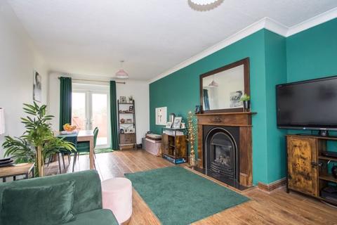 3 Hayes Road, Sully, Penarth, CF64 5SE