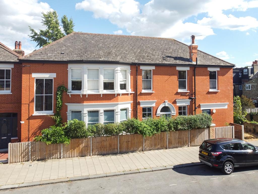 Manor Park, Hither Green, London, SE13 1 bed flat for sale £299,950