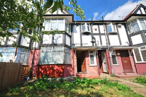 29 Heather Park Drive, Wembley, HA0 1SP