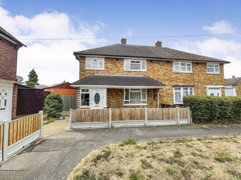 Cruick Avenue, South Ockendon, Essex 3 bed semidetached house £450,000