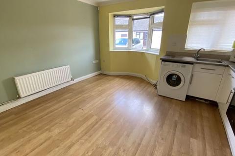 1 bedroom bungalow to rent, The Highway, Great Staughton