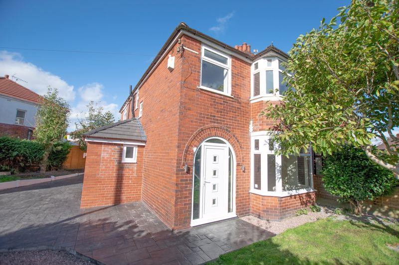 Sale Lane, Tyldesley M29 8PA 4 bed semidetached house for sale £335,000