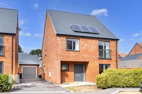 4 bedroom detached house for sale, Juno Road, St Leonards, Ringwood, BH24