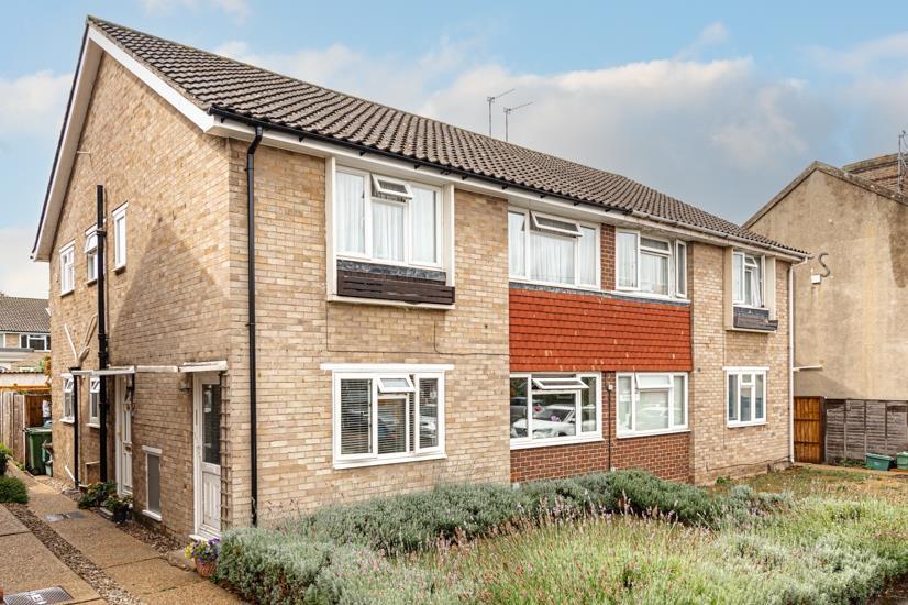 Albert Road, Epsom 2 bed £415,000