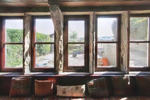 2 bedroom cottage for sale - Longcroft, Almondbury, Huddersfield HD5 8XW