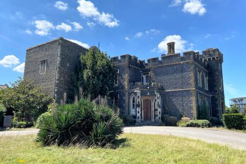 2 Park Lane, Greenhithe, DA9 9RZ