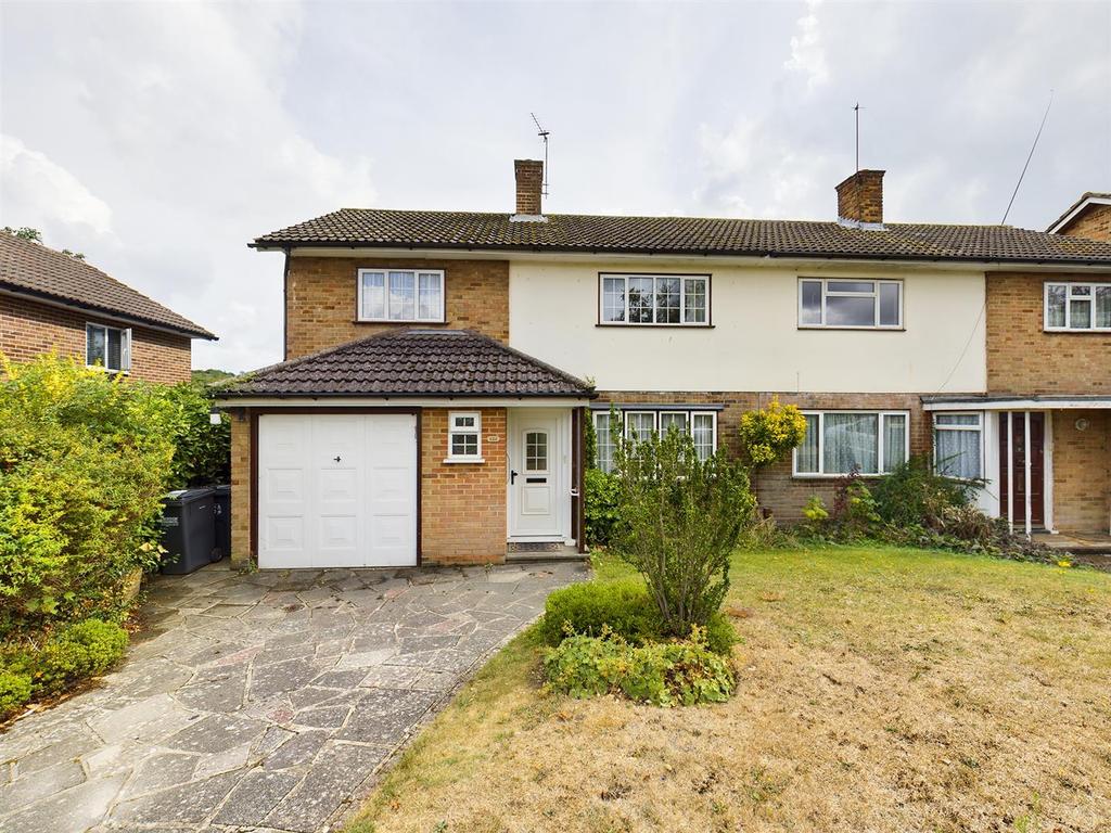 Falconwood Road, Croydon, Surrey 3 bed semidetached house £550,000