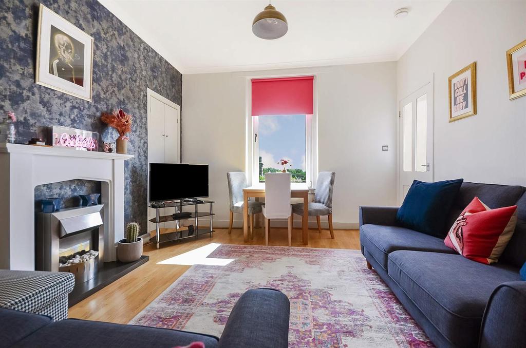 12a, GFR Albany Street, Dunfermline, KY12 0RA 1 bed ground floor flat