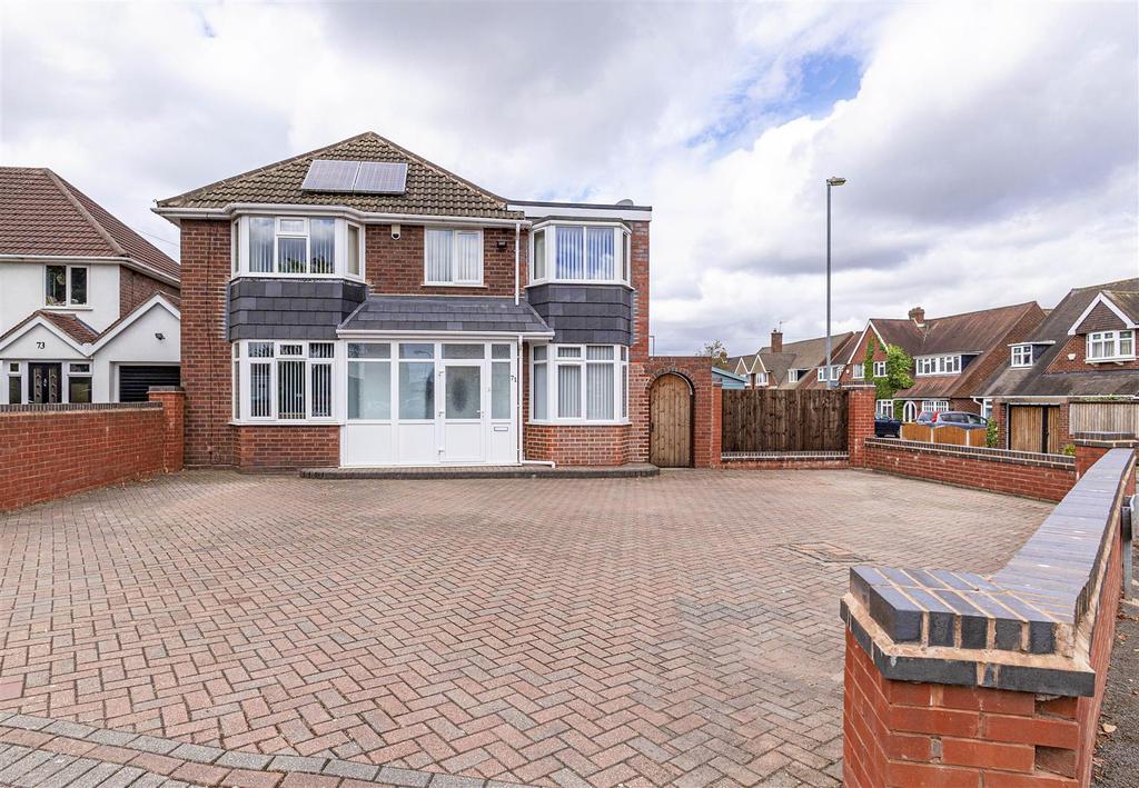 Whetstone Lane, Aldridge 5 bed detached house £535,000