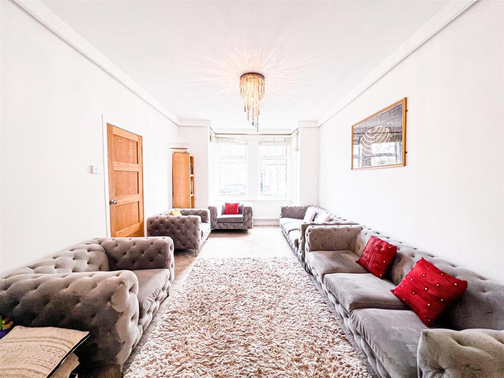 Clements Road, East Ham 4 bed terraced house £575,000