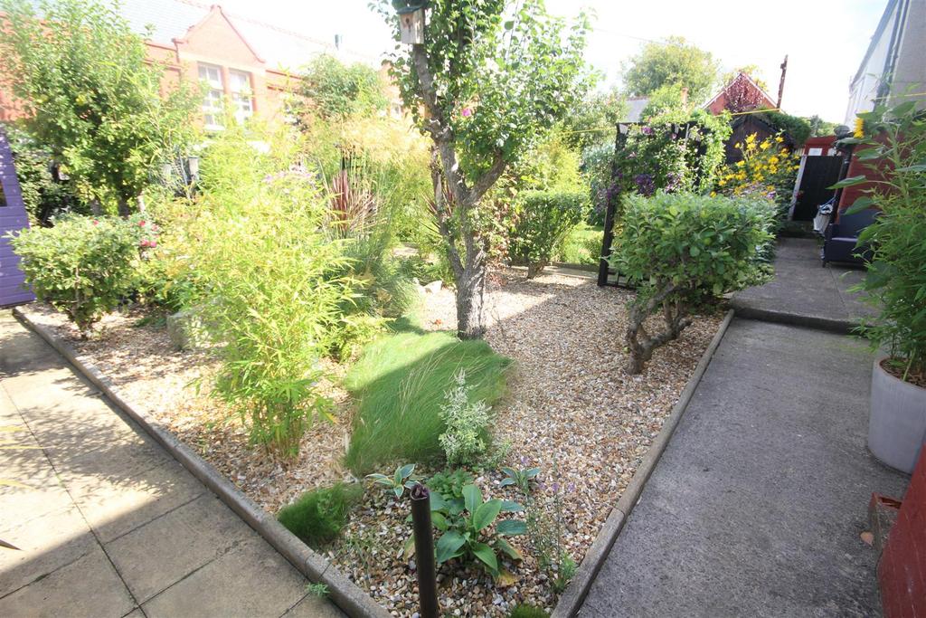 Dingle Hill, Colwyn Bay 4 bed detached house £349,950