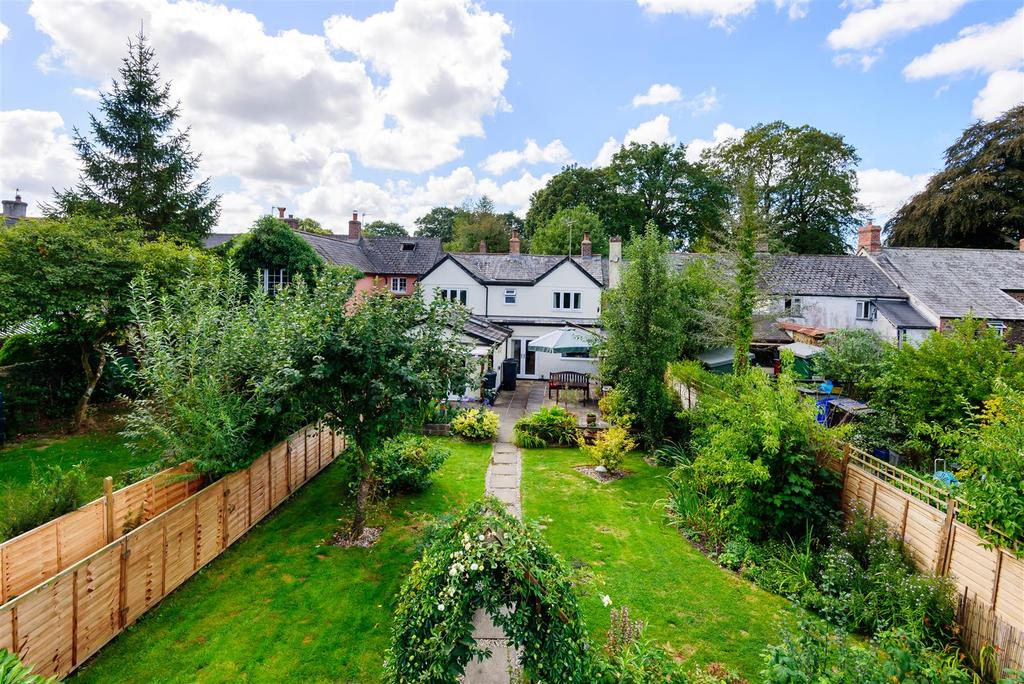 Broad Street, Black Torrington... 4 bed terraced house £350,000