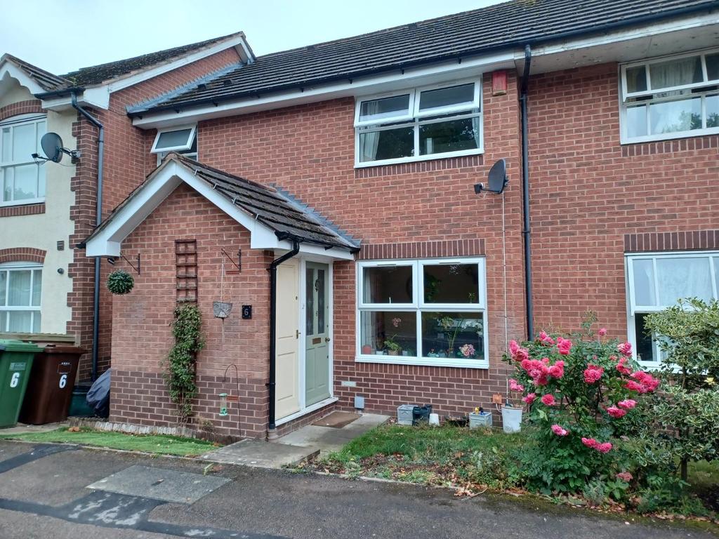 Oakwood Croft, Hillfield, Solihull... 1 bed house £795 pcm (£183 pw)
