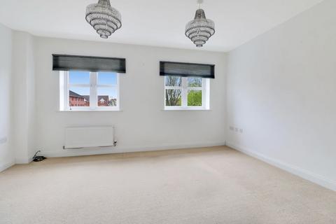 14 Fuggle Drive, Aylesbury, HP21 9AY