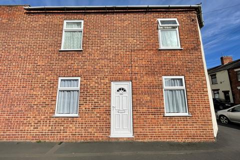1 bedroom flat to rent, Victoria Street, Burton on Trent, DE14