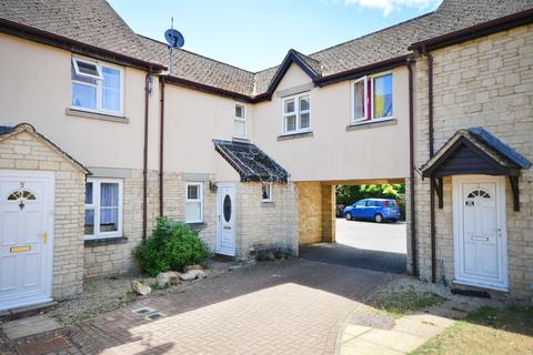 4 Beauchamp Close, Fairford, GL7 4LP