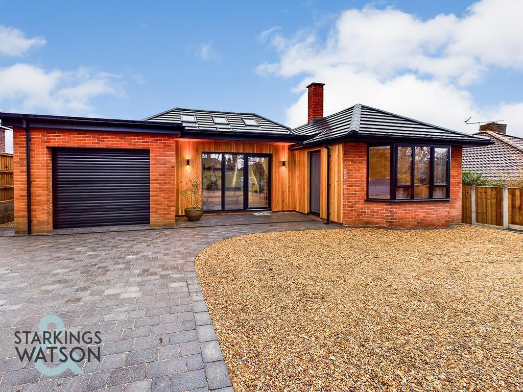 Hilly Plantation, Thorpe St. Andrew, Norwich 4 bed chalet for sale £
