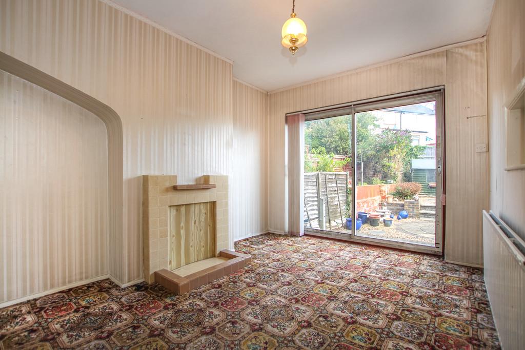 Rectory Close, Crayford 3 bed semidetached house £375,000