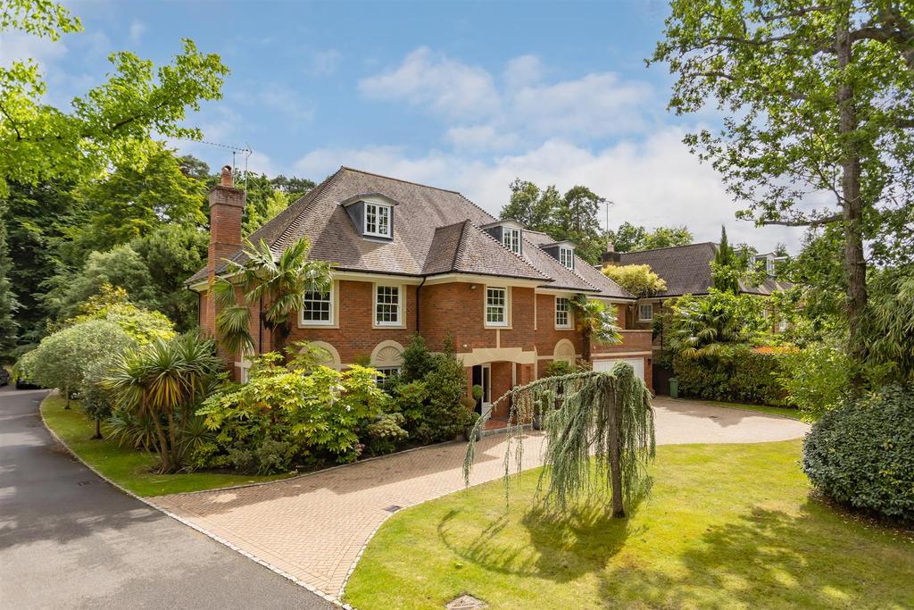 Sunning Avenue, Sunningdale SL5 6 bed detached house £2,750,000