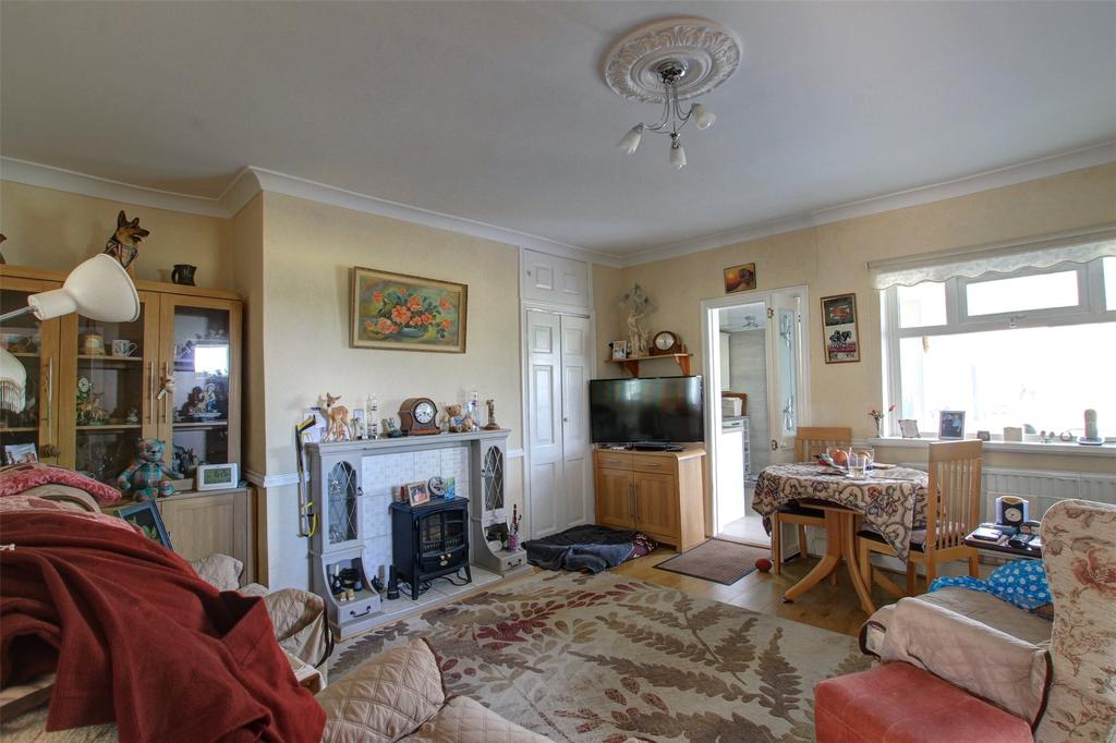 Second Street, Bradley Bungalows... 3 bed bungalow £100,000