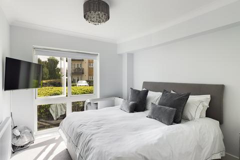 2 bedroom apartment for sale - Hydro House, Bridge Wharf, Chertsey, Surrey, KT16